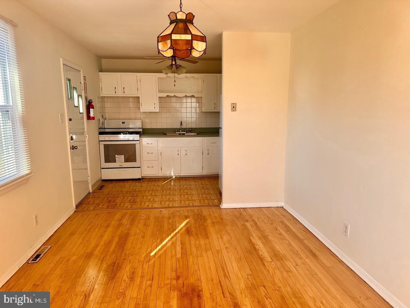 620 FILMORE STREET, RIVERSIDE NJ 08075 — photo 2