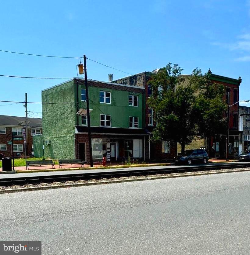 20-22 E Broad St — photo