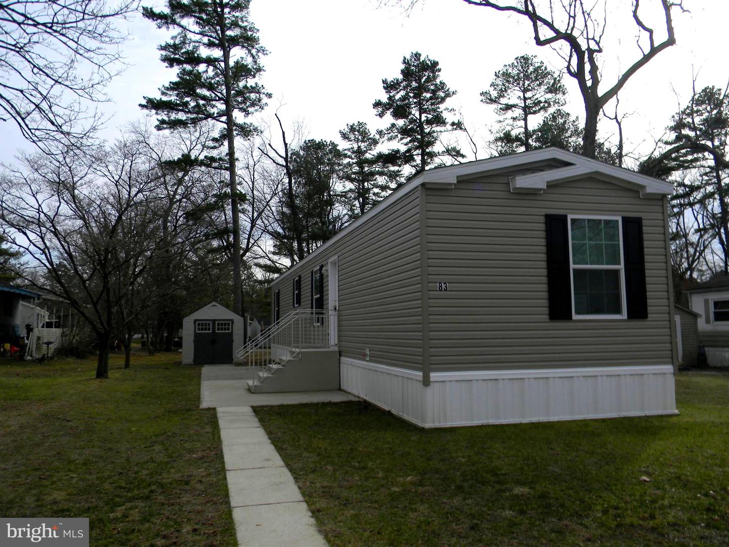 83 Holly Ct — photo
