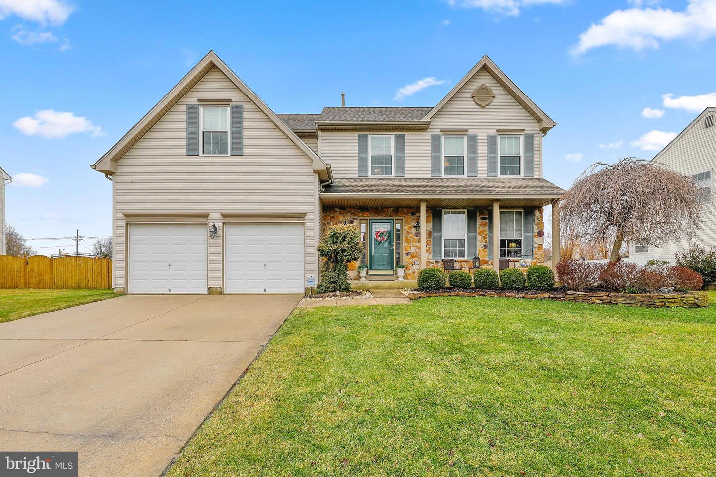 7 Colts Gait Road, Evesham, NJ 08053