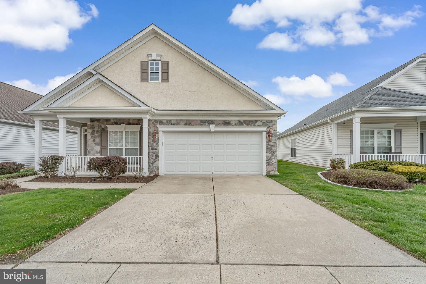 12 Pennington Ct — photo