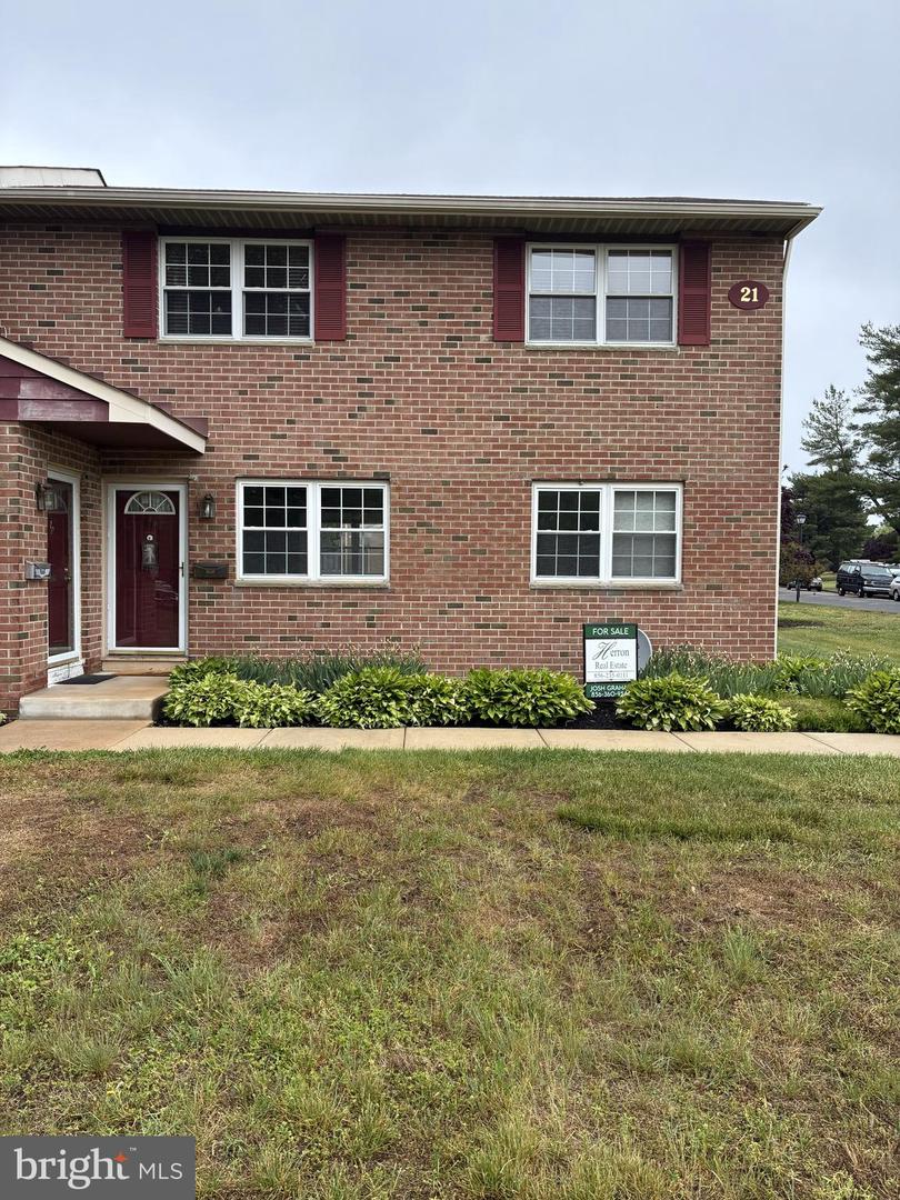 42 Forge Road, Medford, NJ 08055