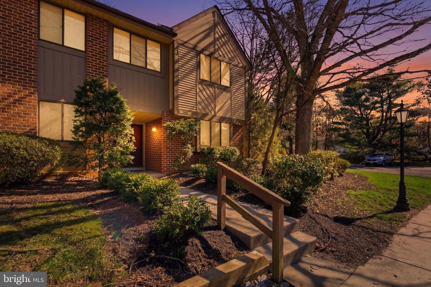 305-A Cypress Point Cir — photo
