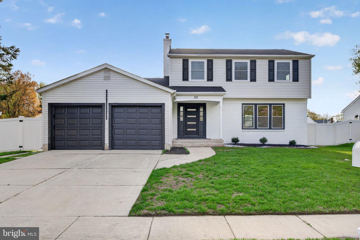 22 Willow Ridge Road, Marlton, NJ 08053