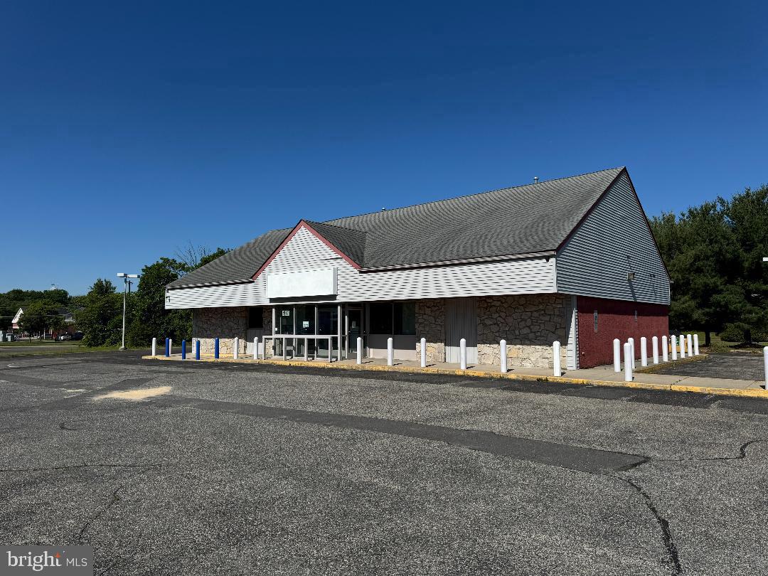 17 Fort DIX Rd — photo