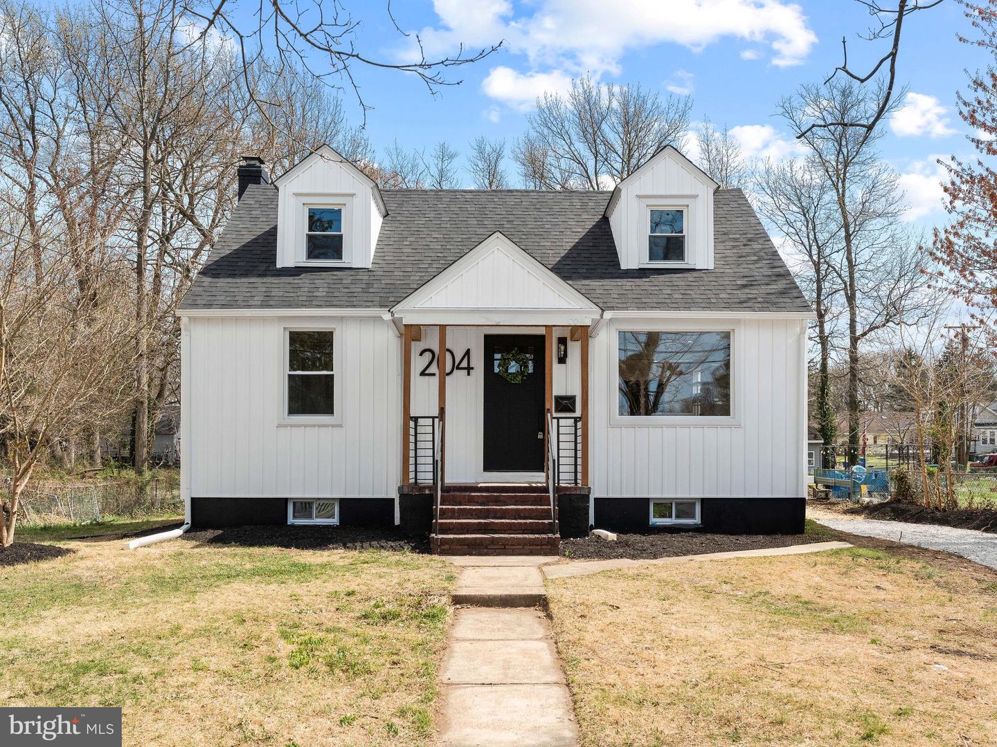 204 E Mill Road, Maple Shade, NJ 08052 — photo 2
