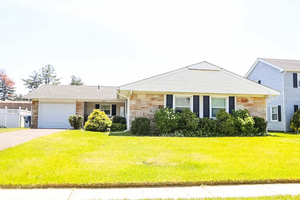 18 Holton Ln — photo