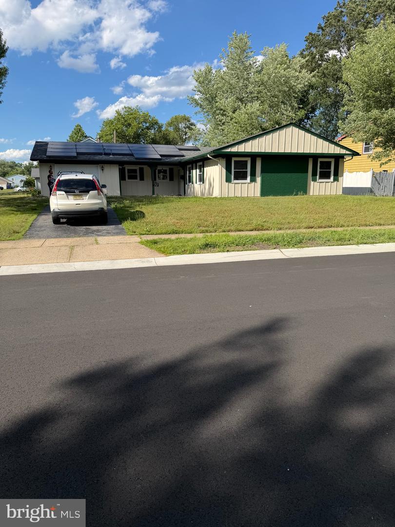72 Edge Ln — photo
