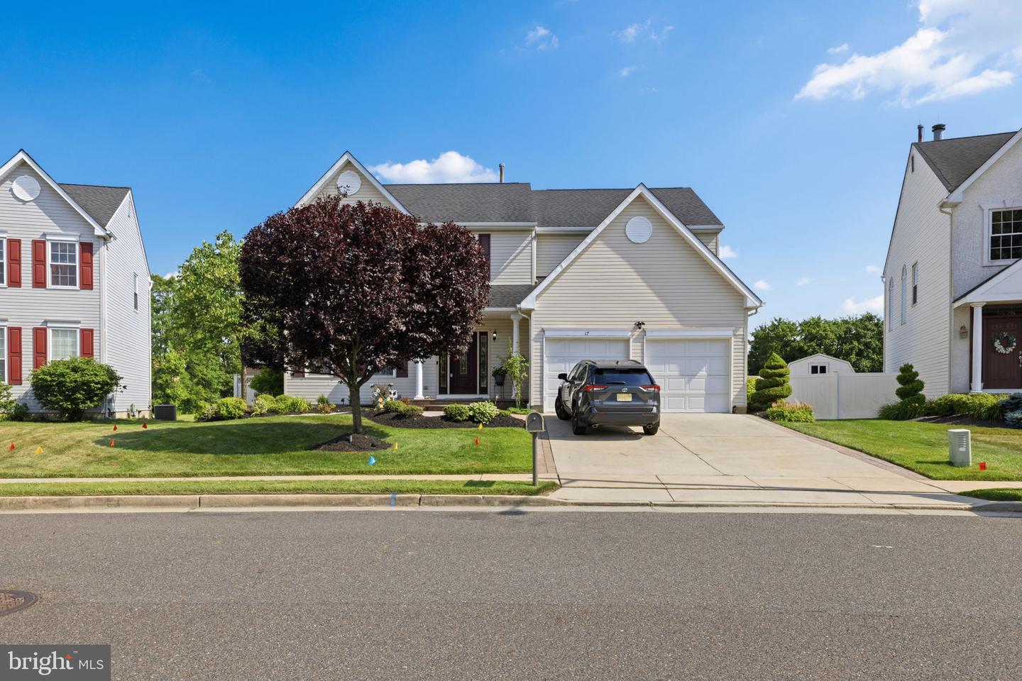 17 Paddock Road, Marlton, NJ 08053