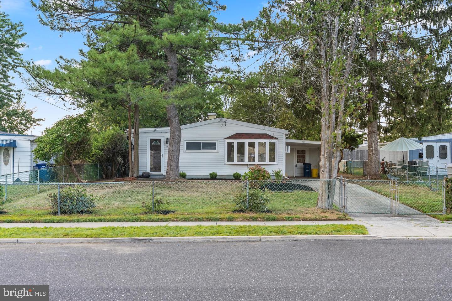 223 Ruth Avenue, Maple Shade, NJ 08052