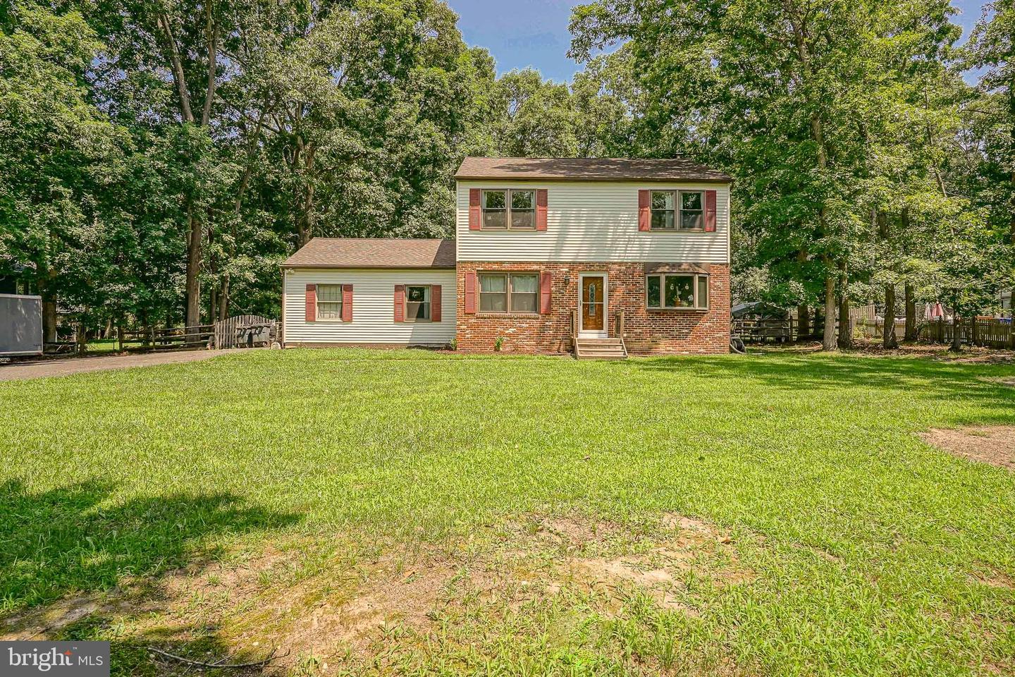 23 Shawnee Trl — photo