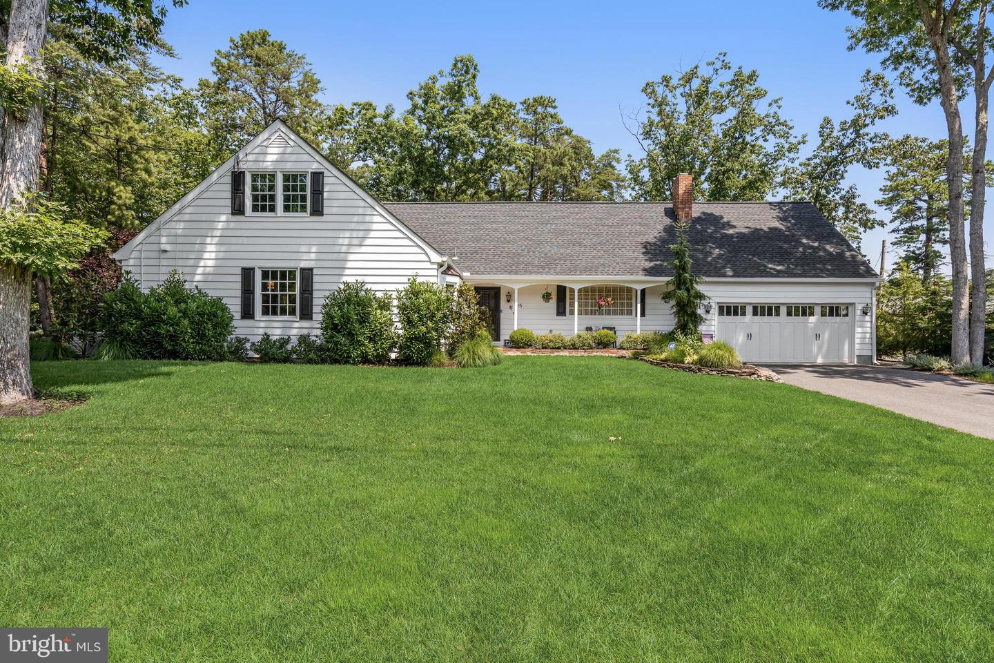 15 Cayuga Trl — photo
