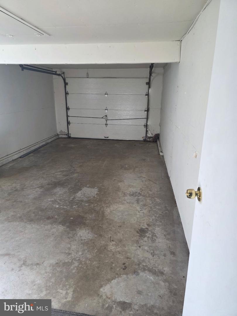 111 Edge Ln — photo