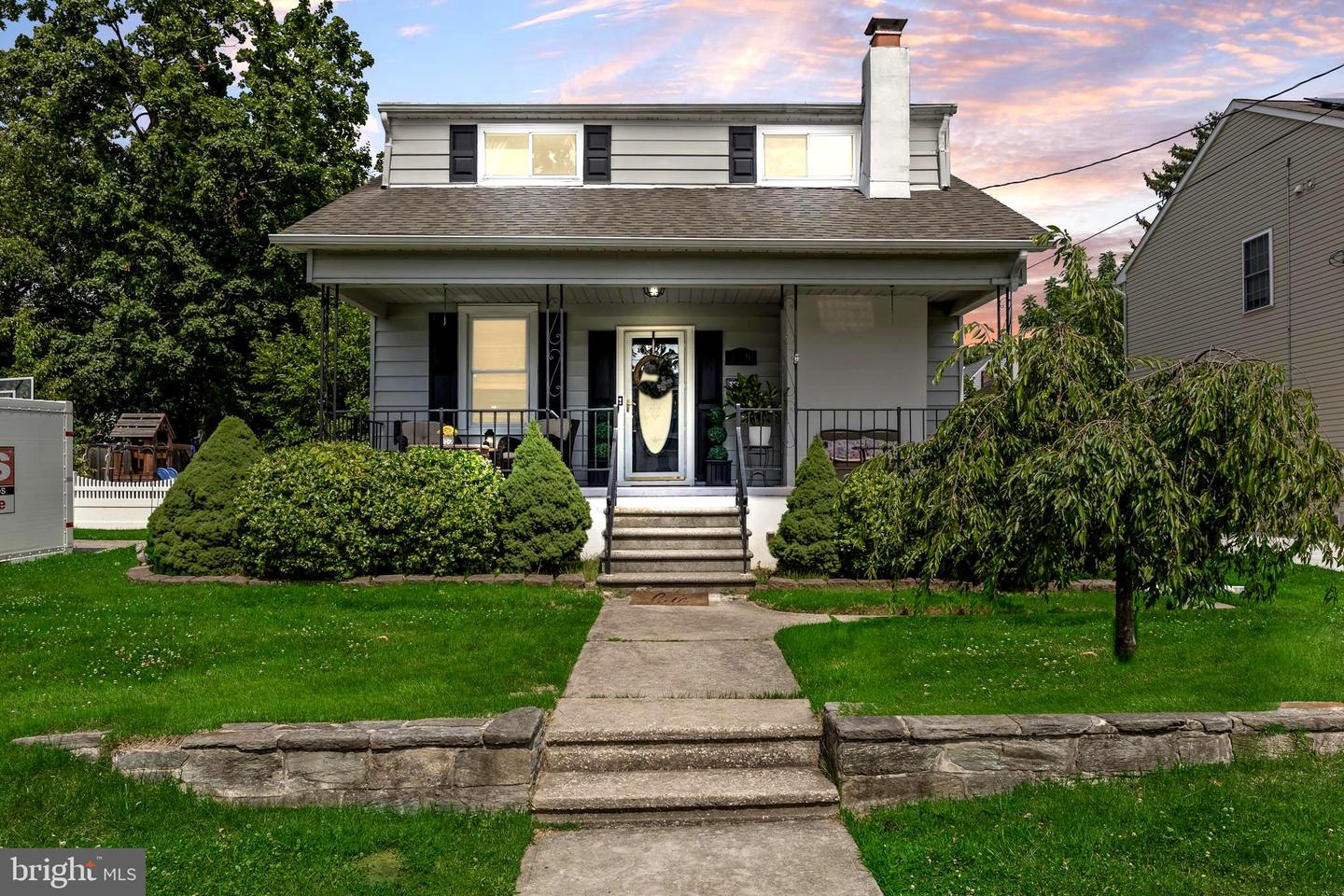 109 N Coles Ave — photo