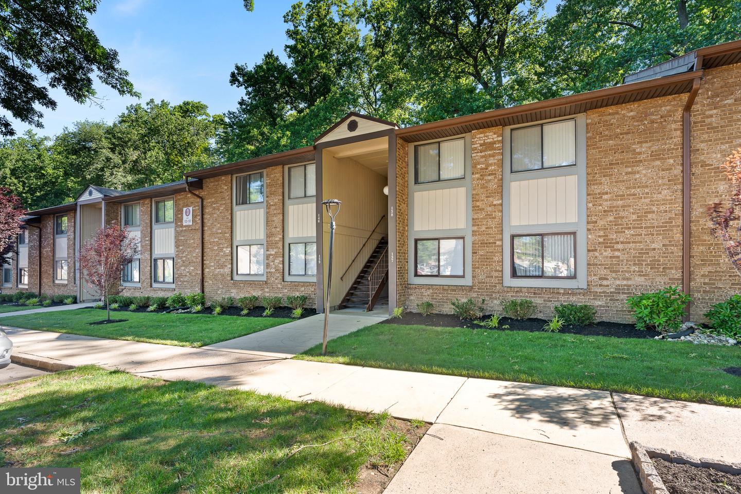 115 E Kings Hwy ##140 — photo