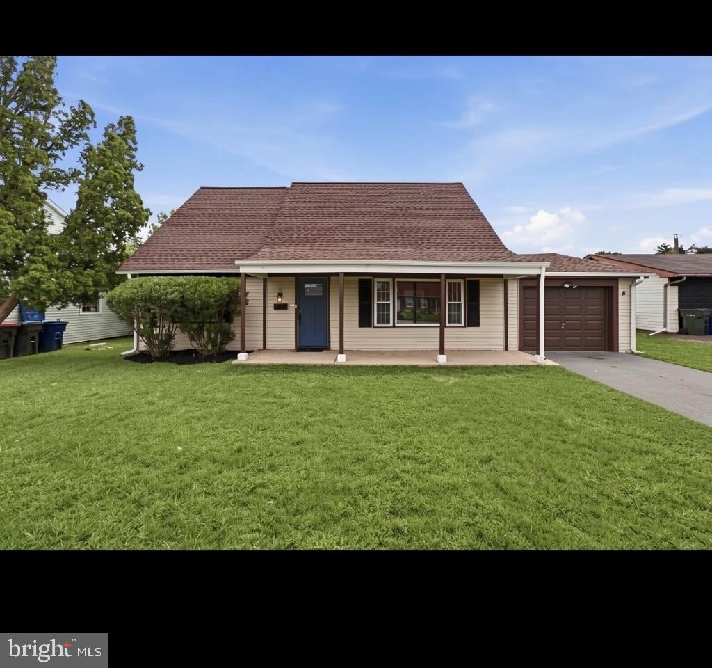 8 Marboro Ln — photo