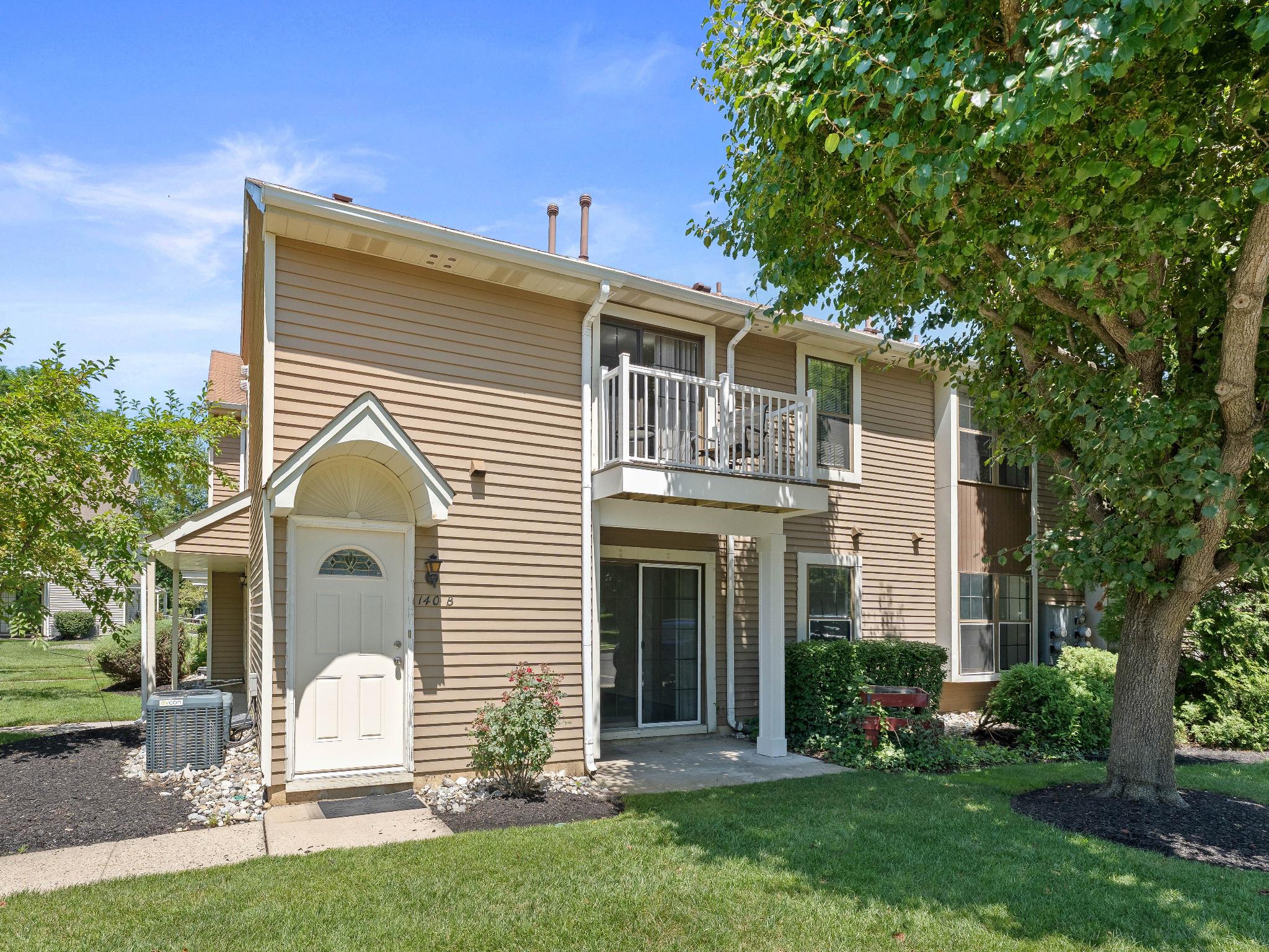 139 Bradford Ct — photo