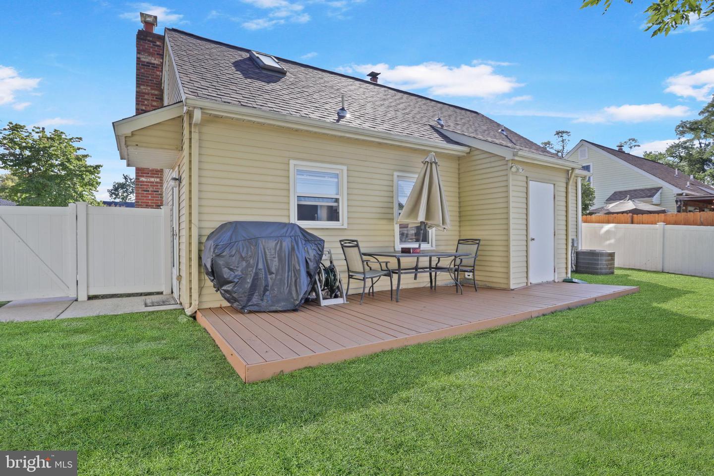 123 Dory Ct — photo