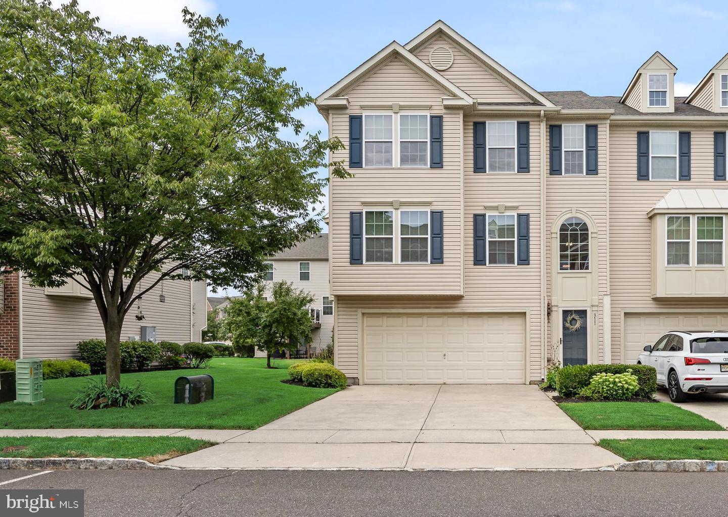 311 Nathan Dr — photo