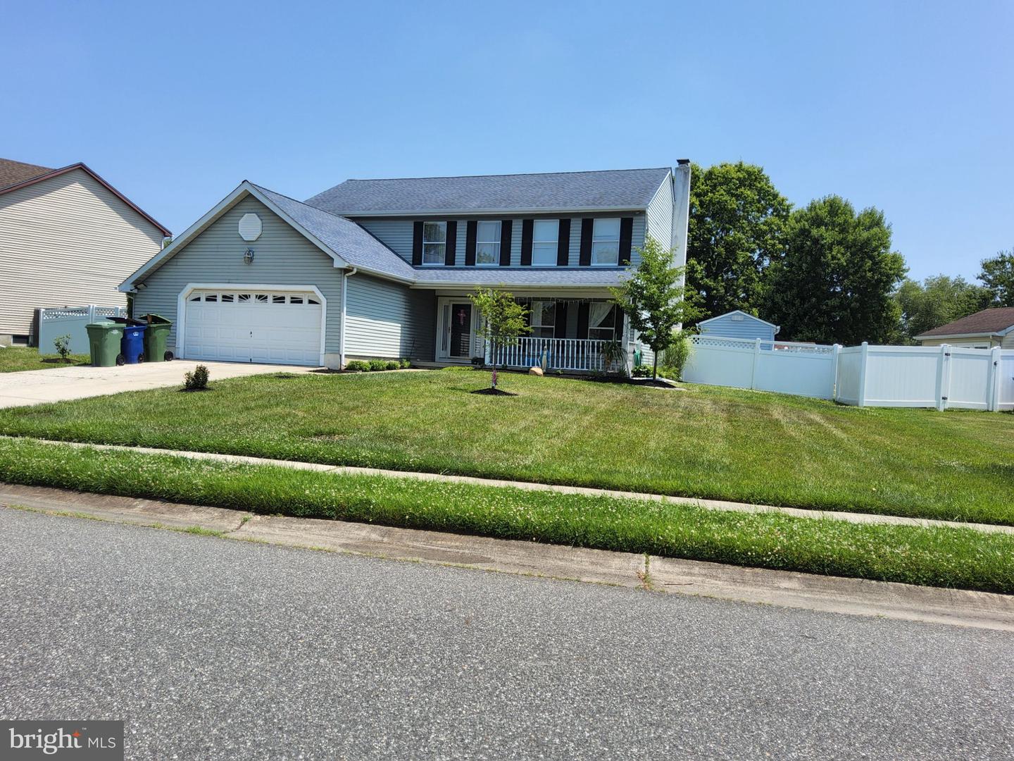 504 Parliament Rd — photo