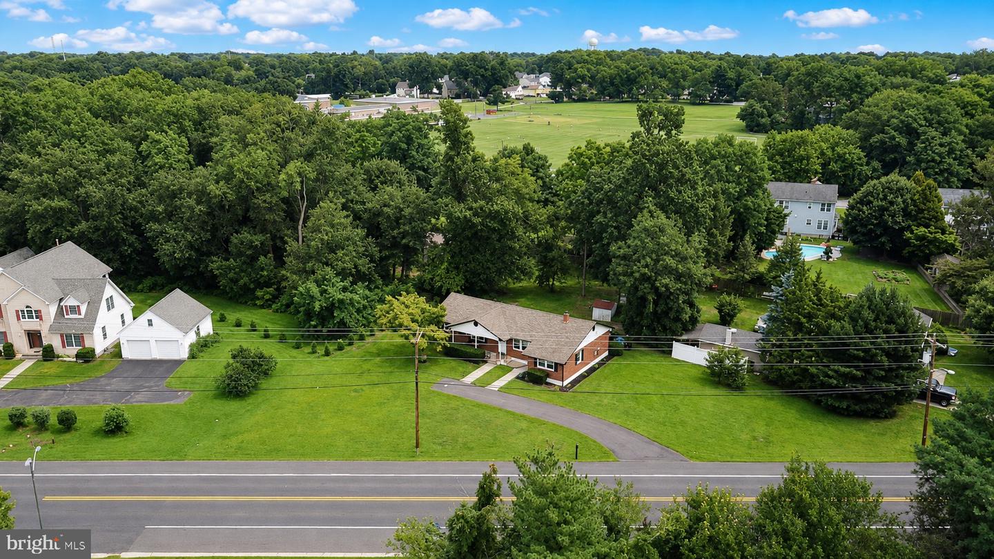 2418 Church Rd — photo