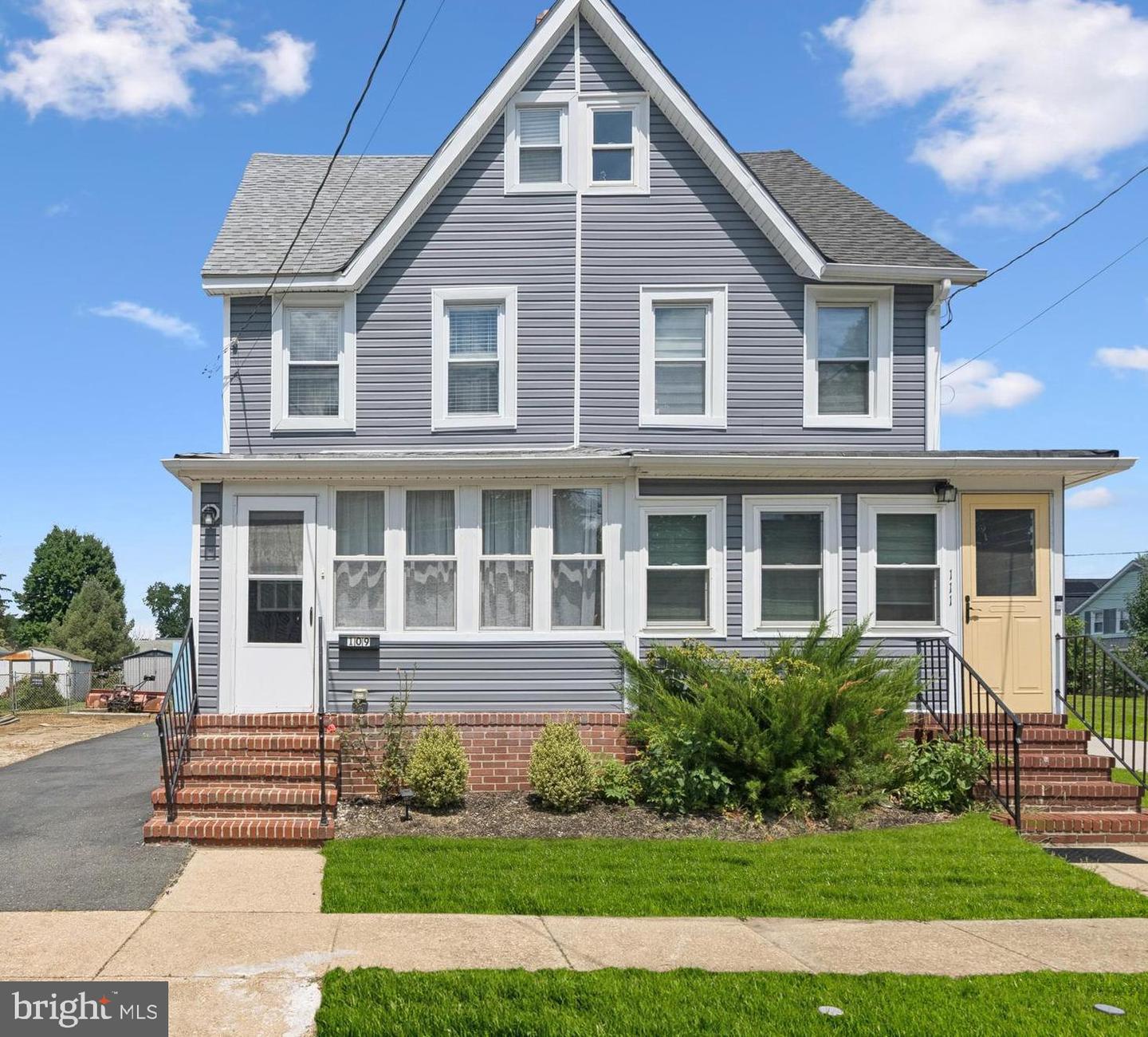 109 Green St — photo