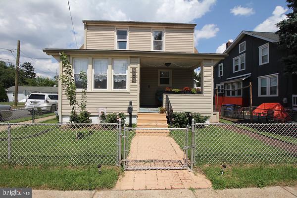 601 Arndt Ave — photo