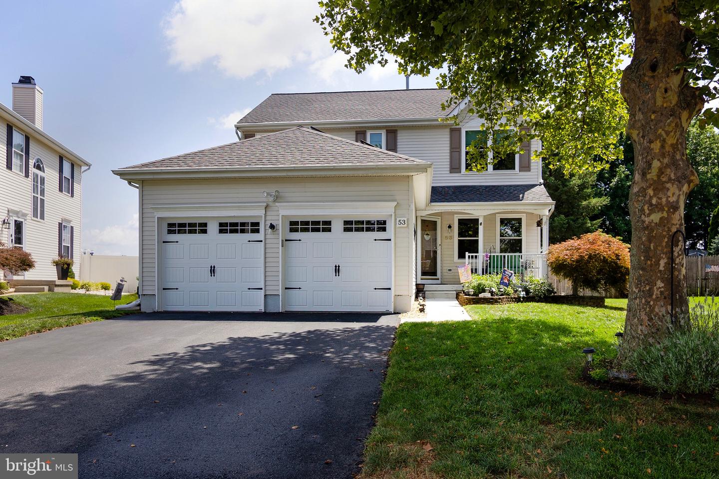 53 Clydesdale Dr — photo