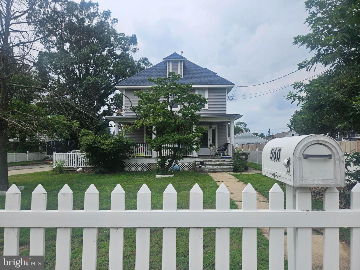 560 S Fairview Street, Riverside, NJ 08075