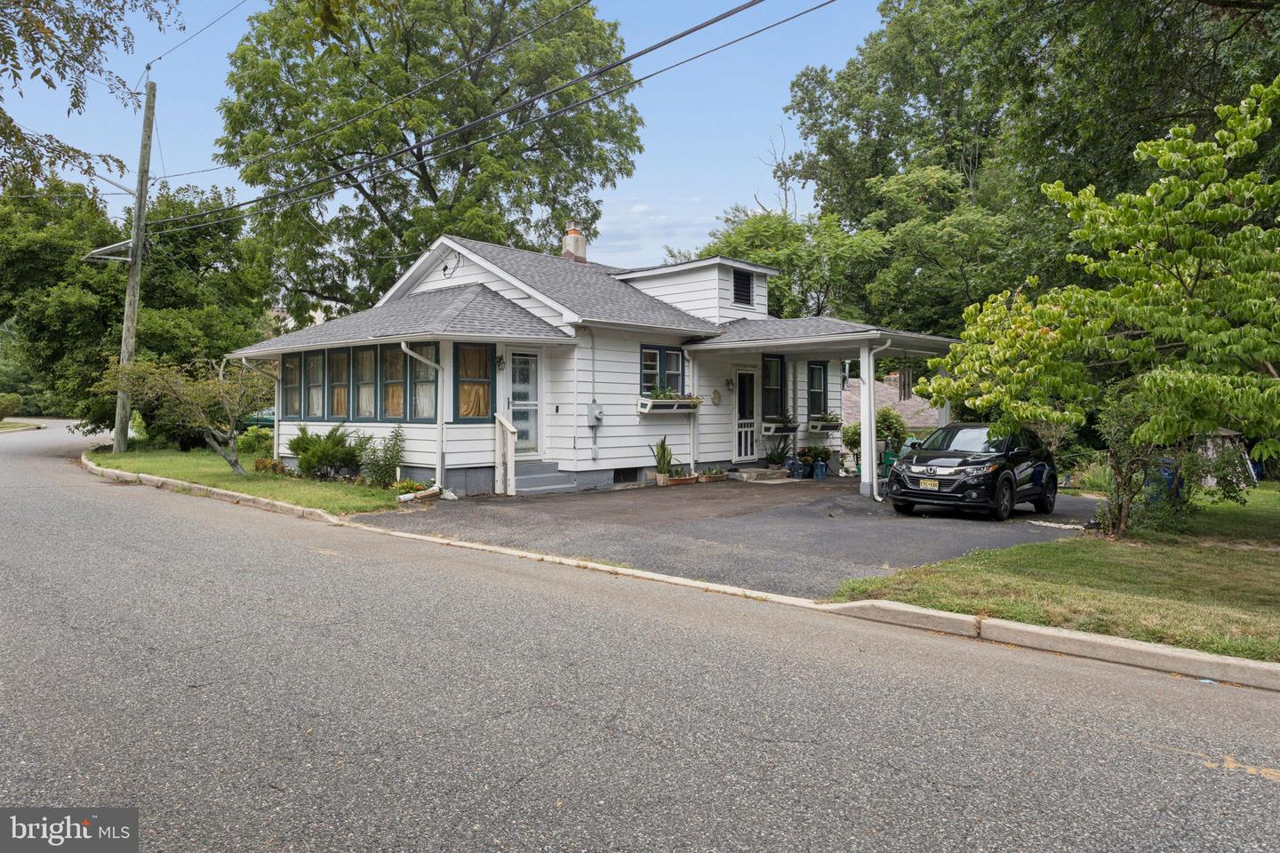 52 Thorntown Ln — photo