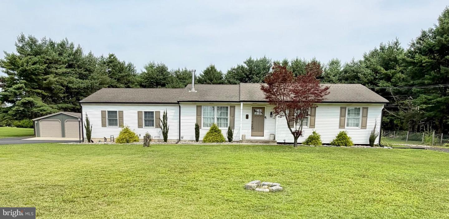 2291 Monmouth Road, Jobstown, NJ 08041