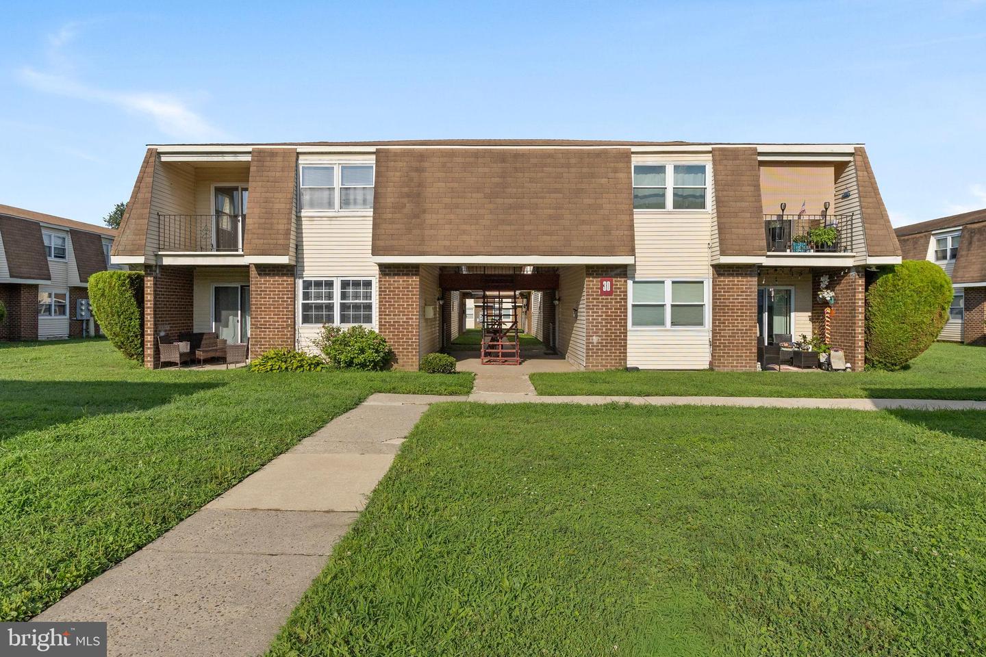 30--6 Florence Tollgate Pl — photo