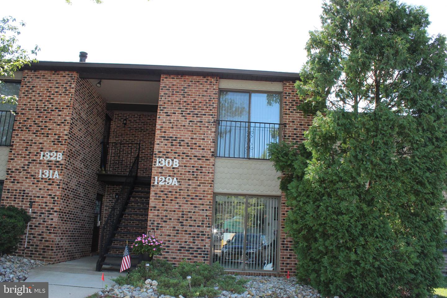 130-B Birchfield Ct — photo