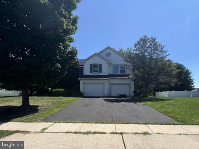 70 Amherst Dr — photo
