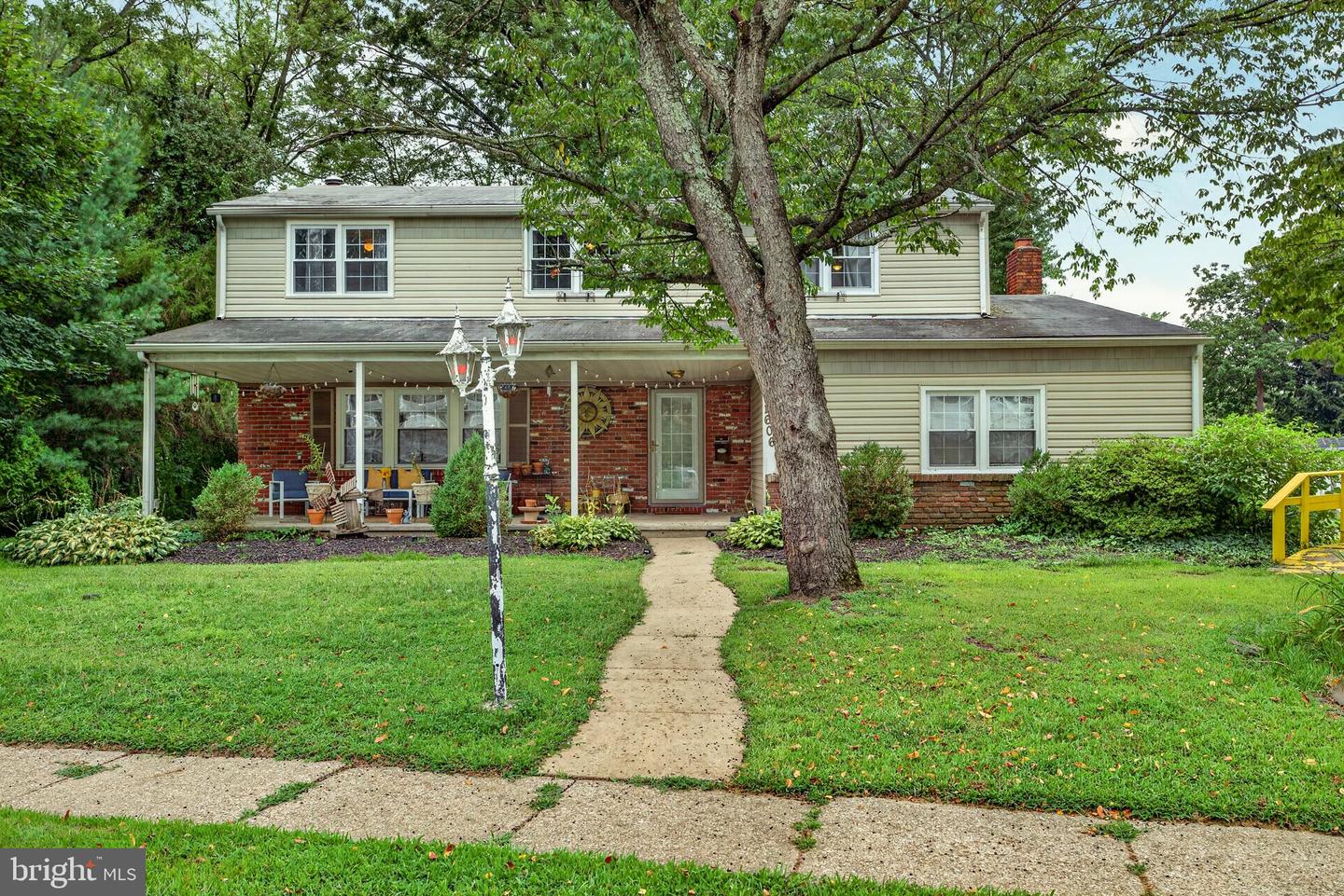 1606 Rivers Edge Dr — photo
