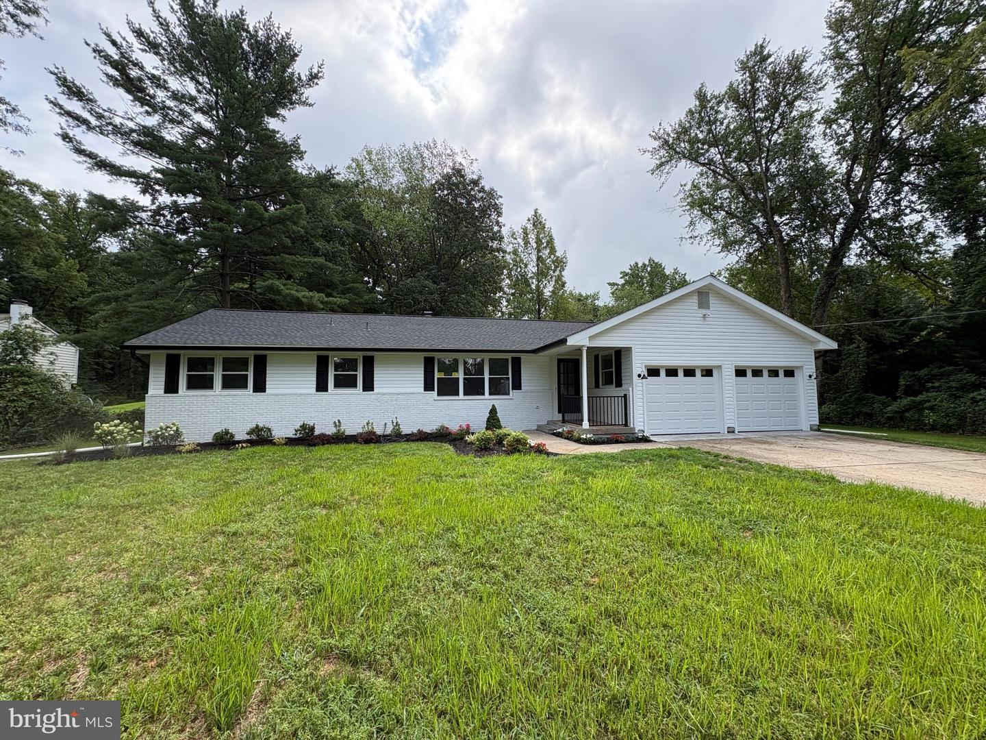 28034 Gaunts Bridge Road, Columbus, NJ 08022