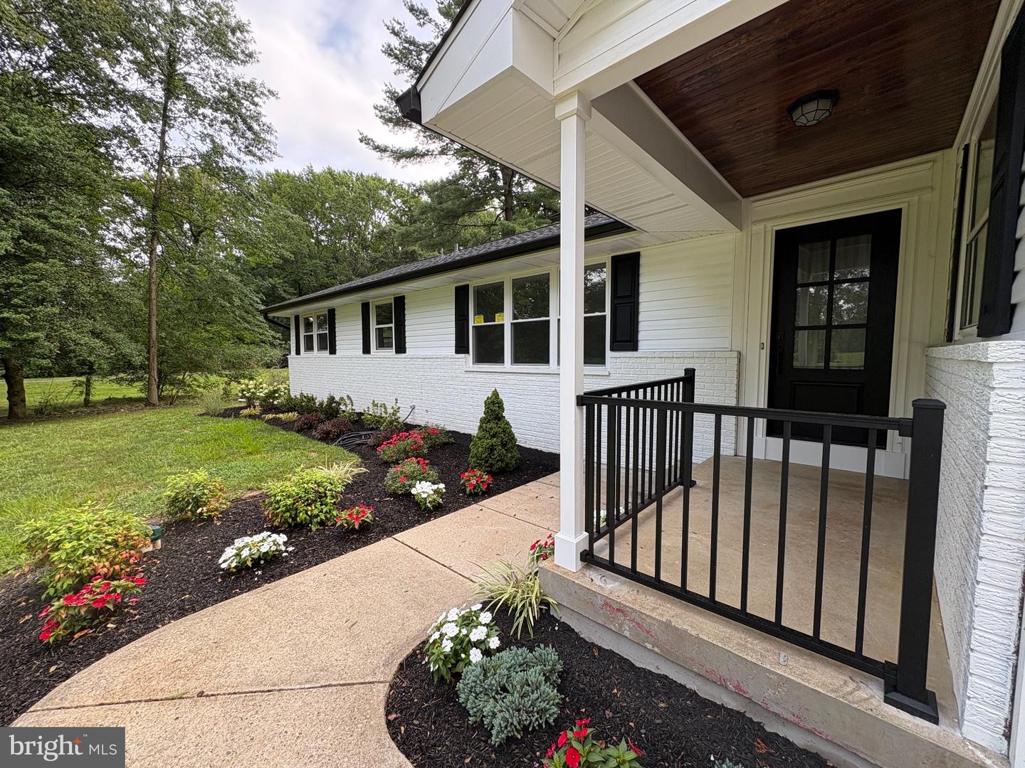 28034 Gaunts Bridge Road, Columbus, NJ 08022 — photo 2