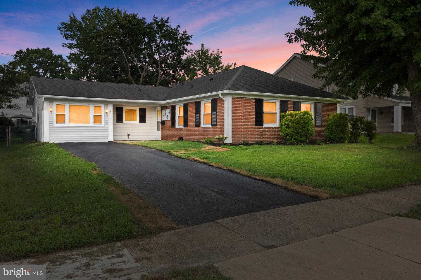 56 Marboro Ln — photo