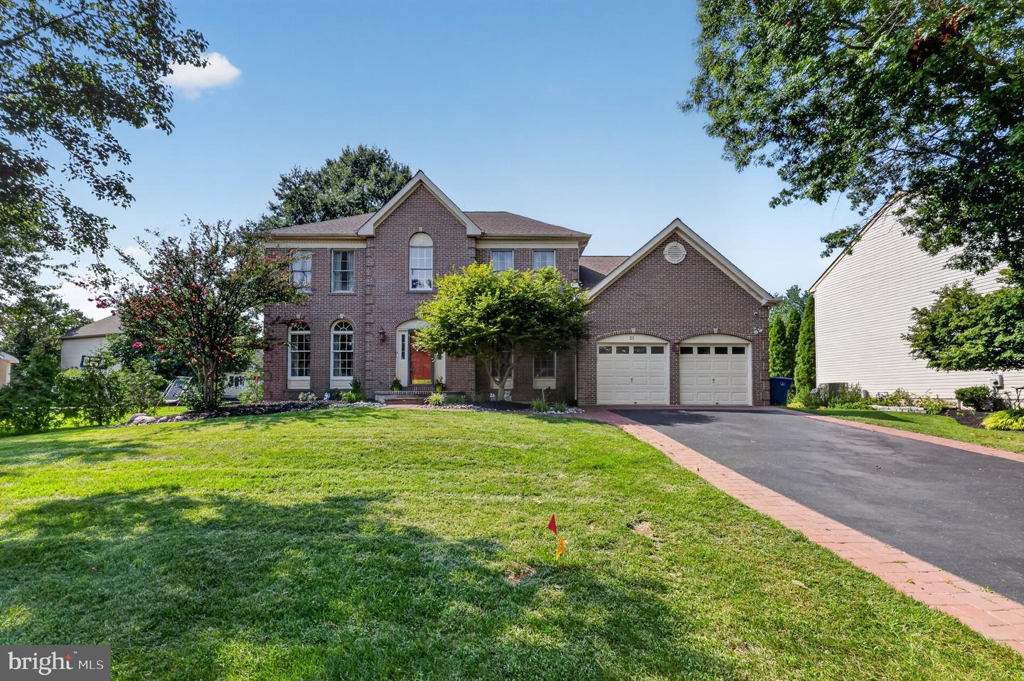 21 Murray Road, Moorestown, NJ 08057