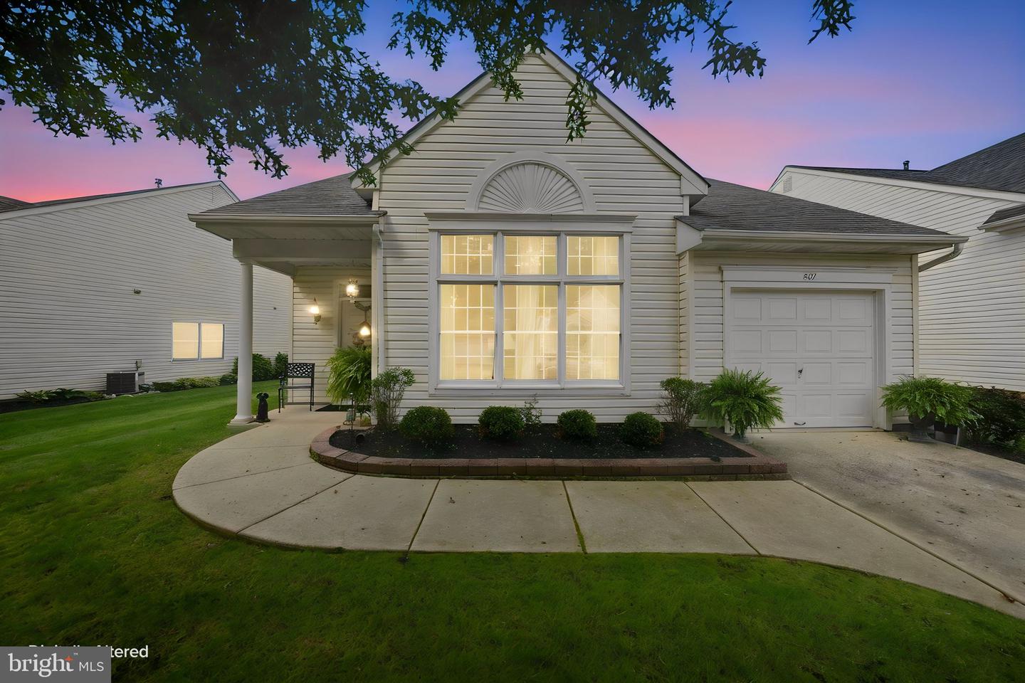 207 Wagon Wheel Ln — photo
