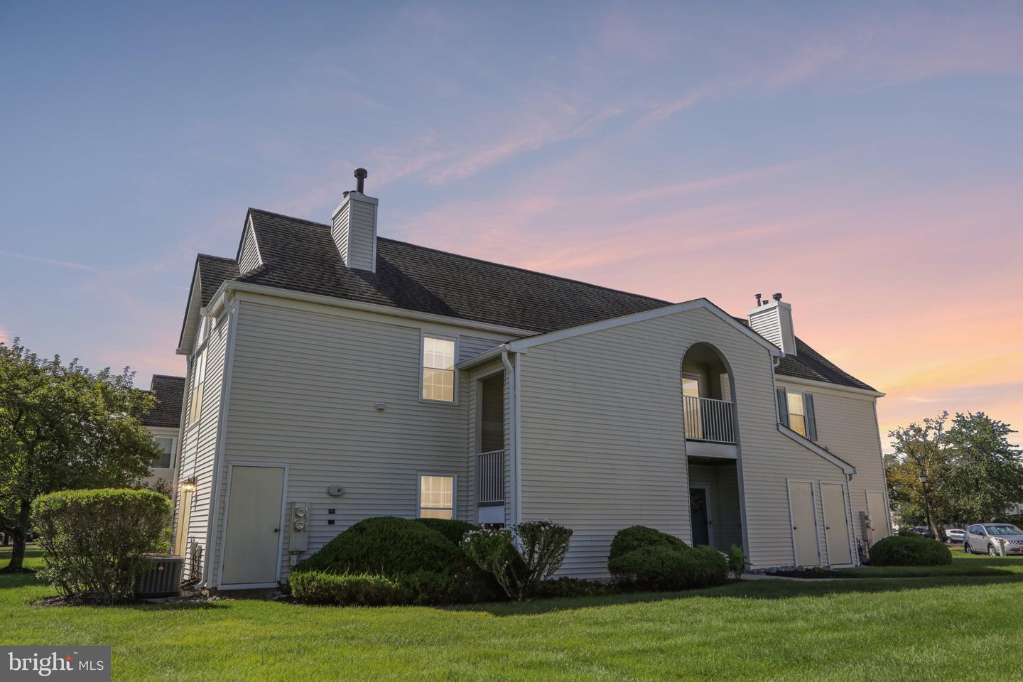 2302-B Toddsbury Ct — photo