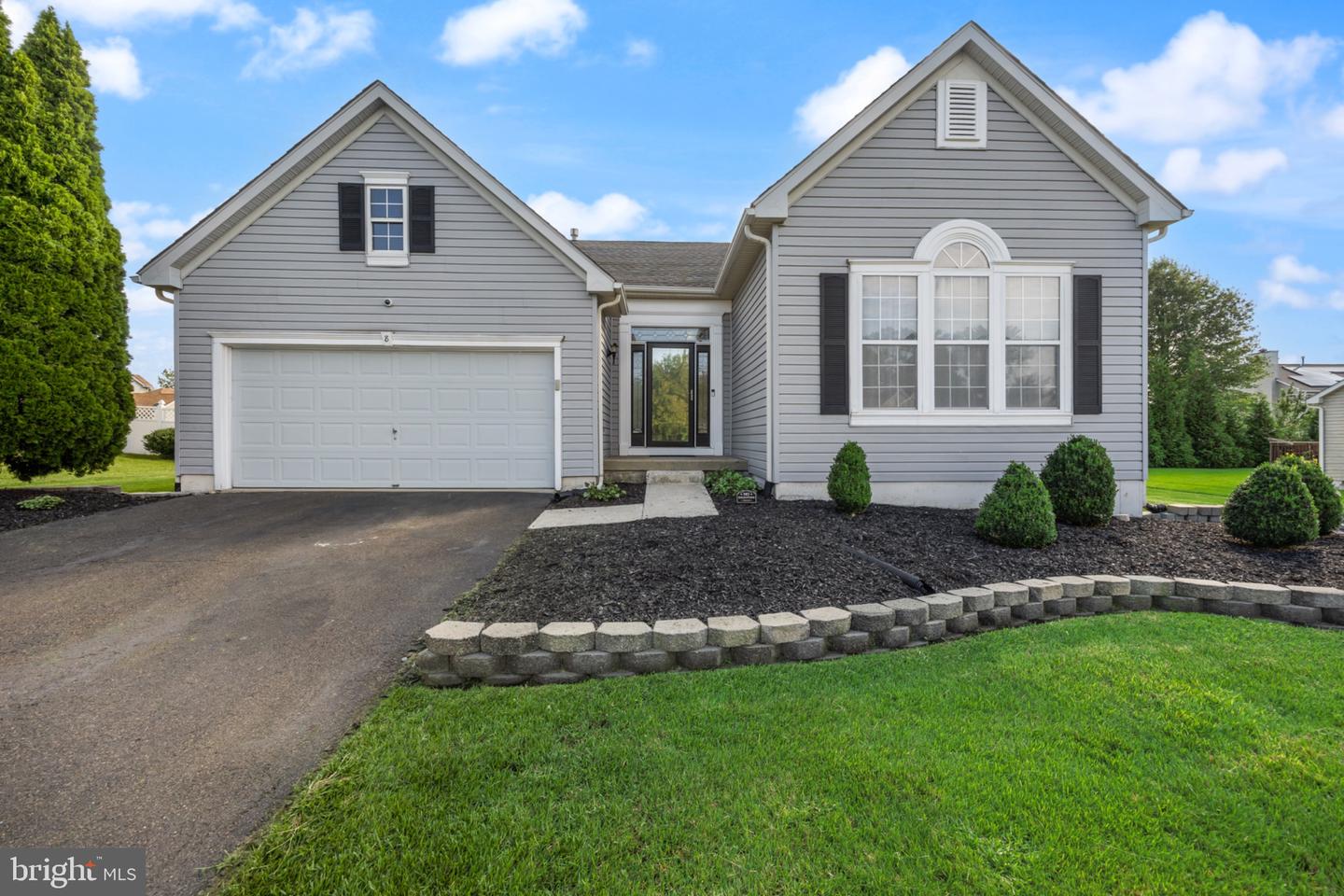 8 Quincy Manor Ln — photo