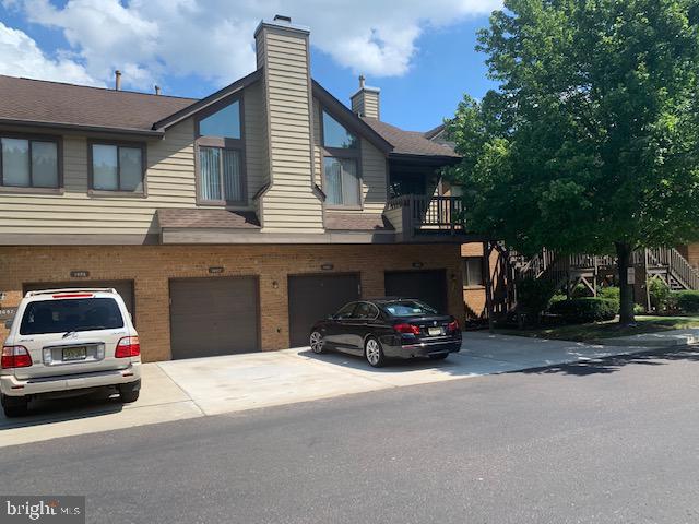 1605 Augusta Cir — photo