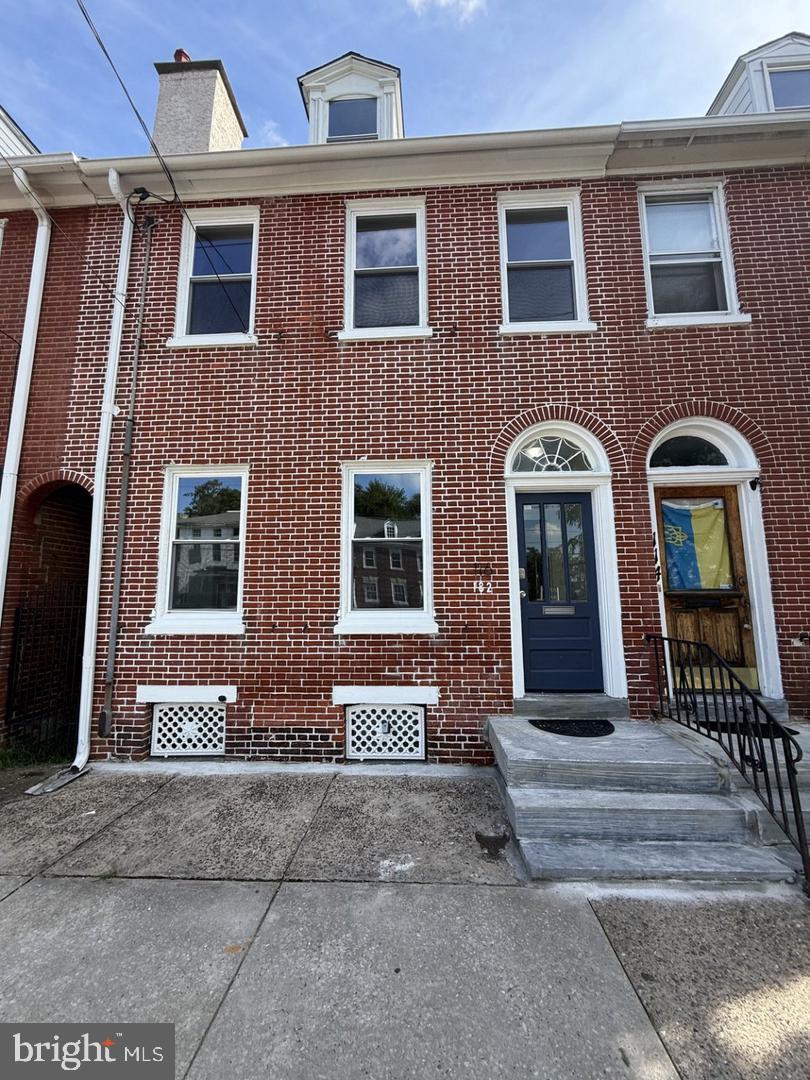 116 E Broad St #2 — photo