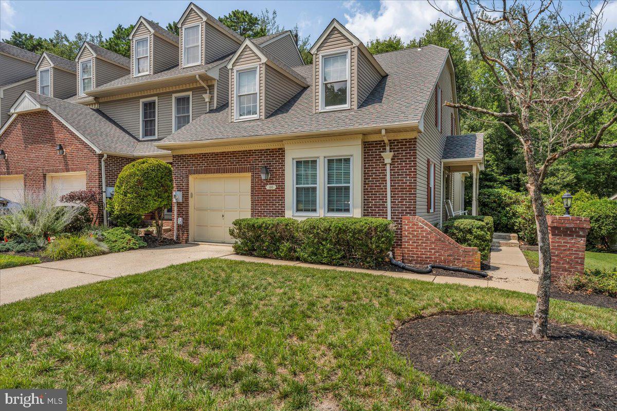 105 Berkshire Way — photo
