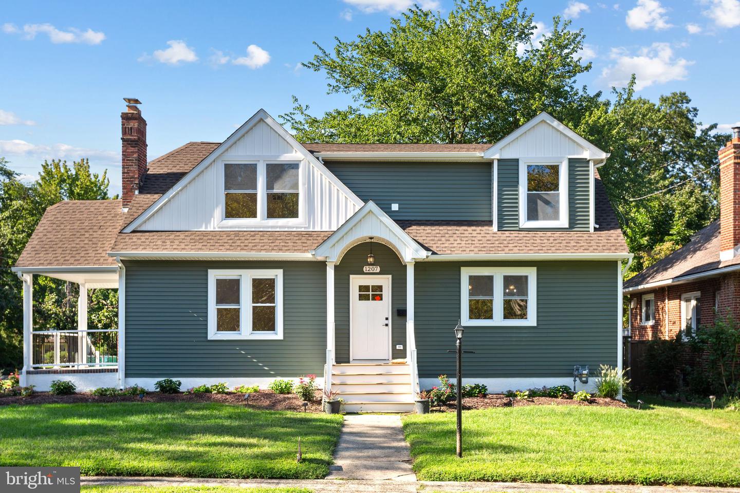 1207 Morgan Ave — photo