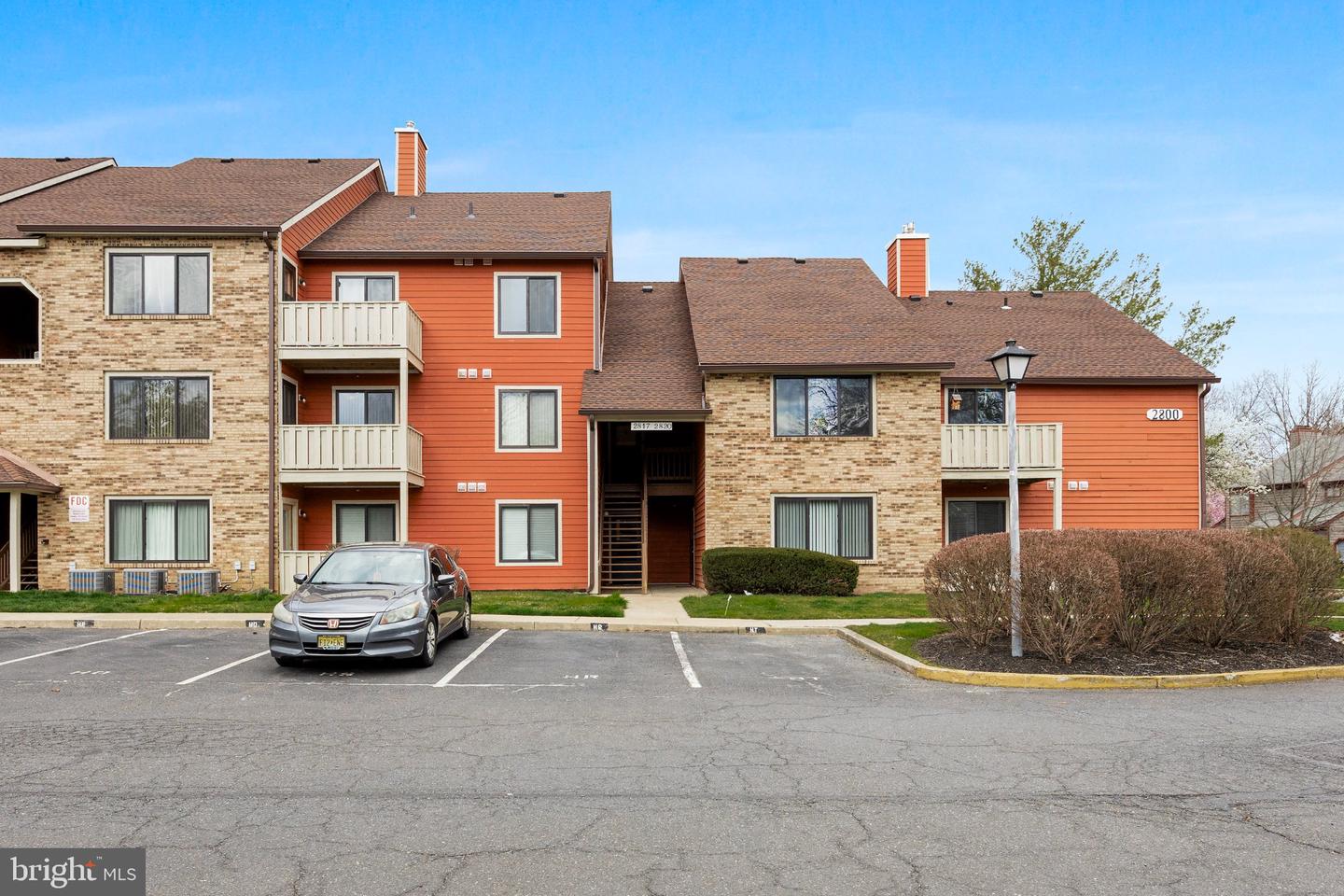 2818-A Auburn Ct — photo
