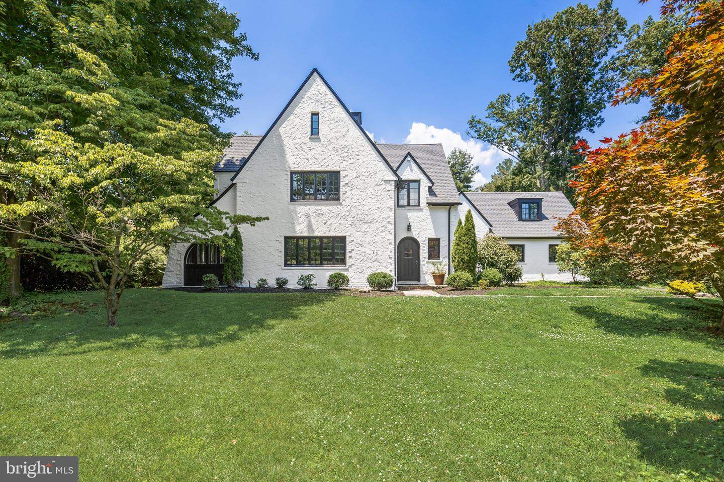 863 Golf View Rd — photo