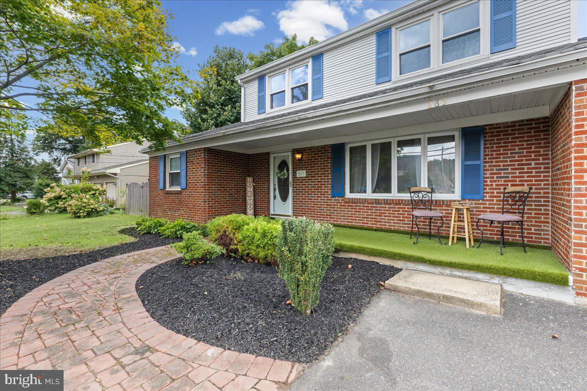 263 Fellowship Rd — photo