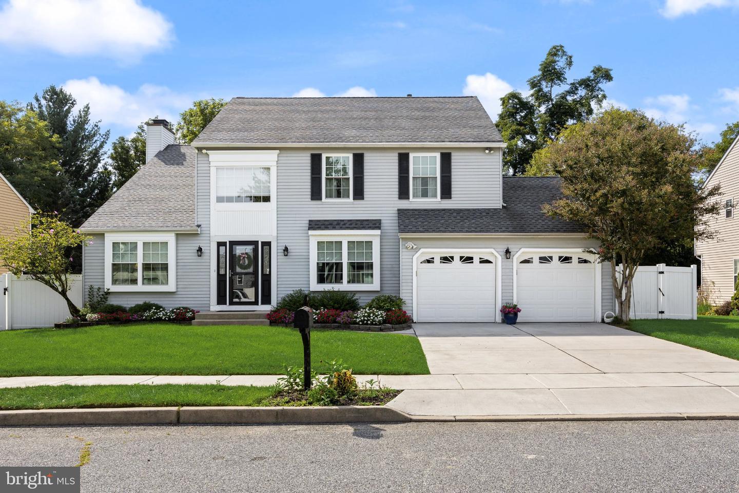 4 Clifford Ln — photo